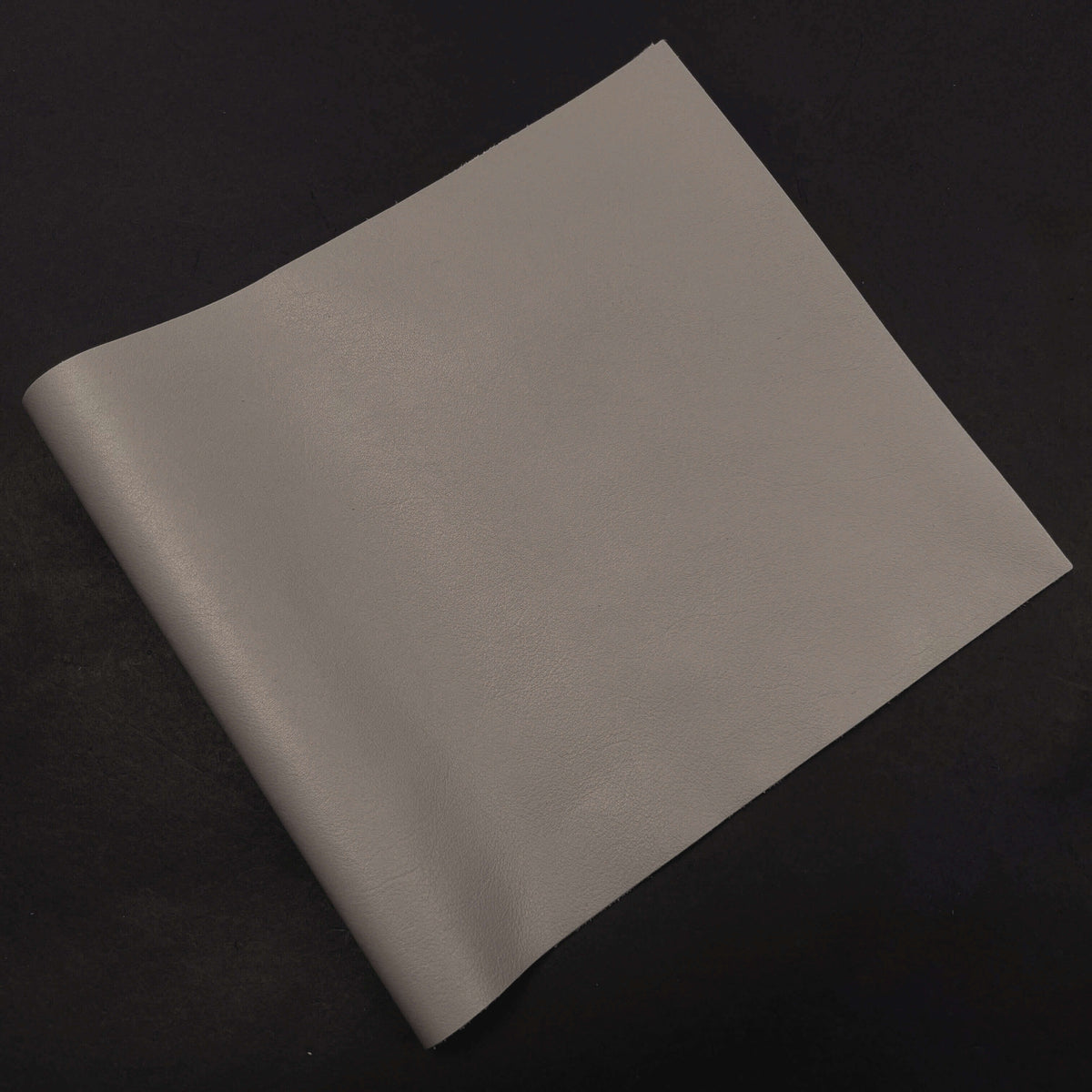 Nuova Overlord Light Grey